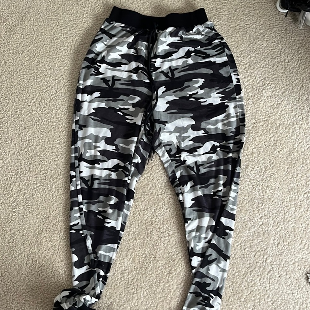 camo pajama pants